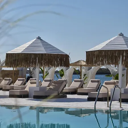 Paros, A Member Of Radisson Individuals 4*